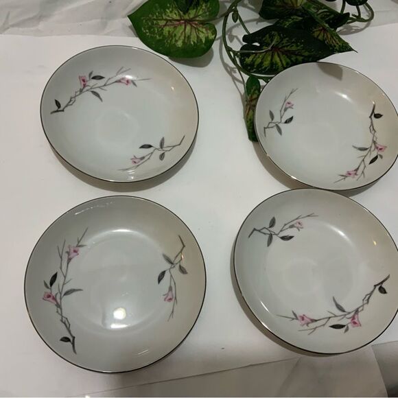 Set of 4 Cherry Blossom 5.5" Bread and Butter bowls Fine China of Japan 1067 K1 - Picture 6 of 6